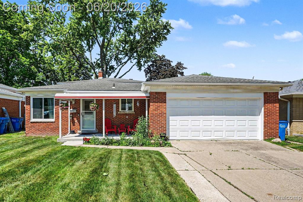 30831 Ridgefield Avenue Warren, MI 48088 - Photo 1 of 17