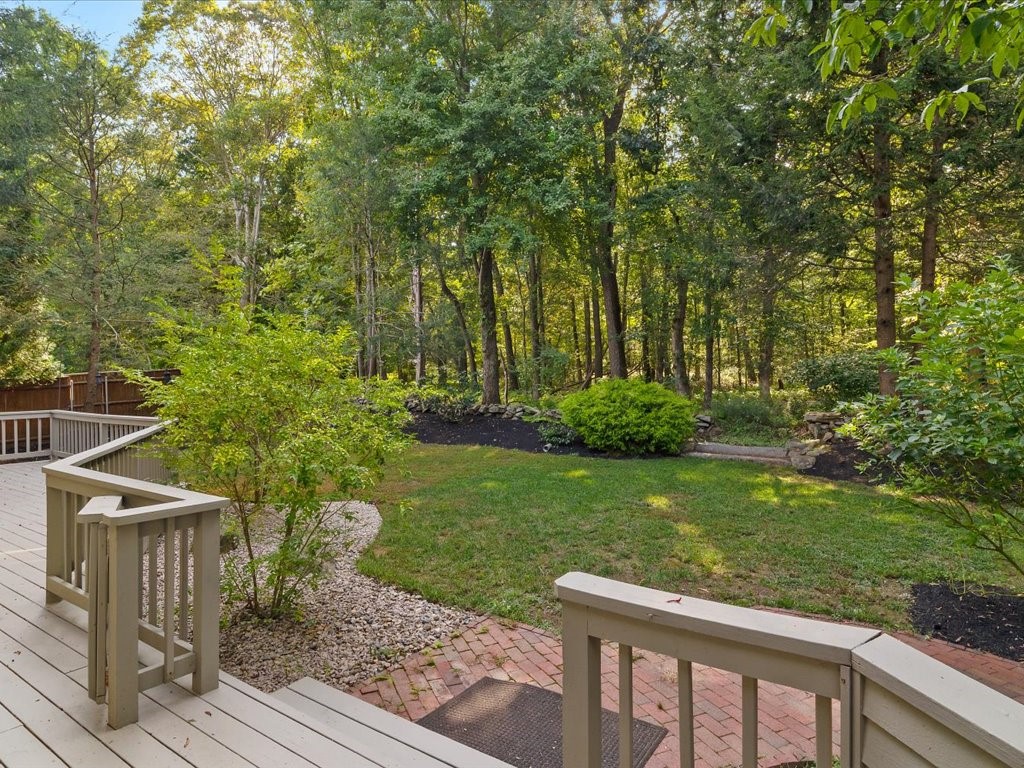 321 Blue Ridge Road Warwick, RI 02886 - Photo 3 of 31