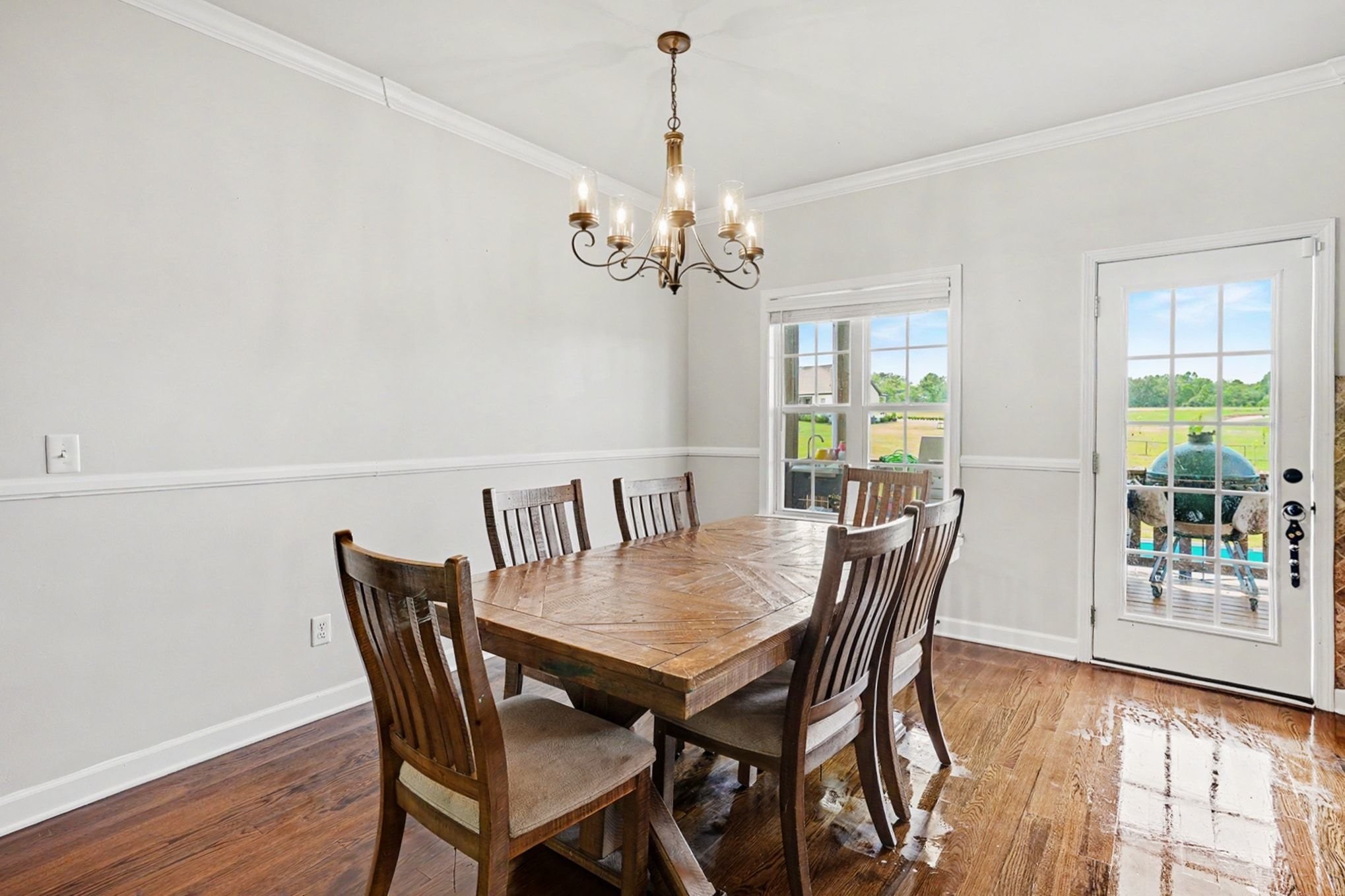 948 Goslin Branch Road Burns, TN 37029 - Photo 9 of 37 a view of a dining room with furniture window and wooden floor