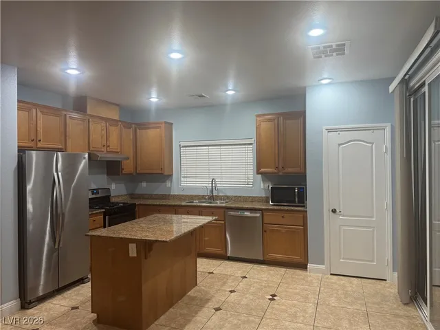 $2,650 | 725 Anacapri Street, Las Vegas, NV 89138