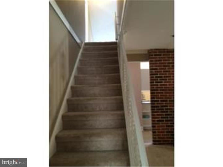 9311 Andover Road Philadelphia, PA 19114 - Photo 12 of 20 Hallway