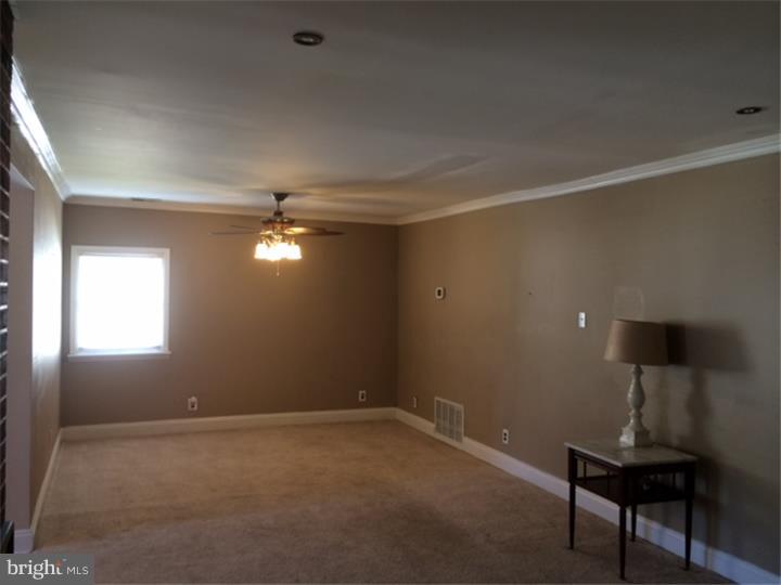 9311 Andover Road Philadelphia, PA 19114 - Photo 3 of 20 Dining Room