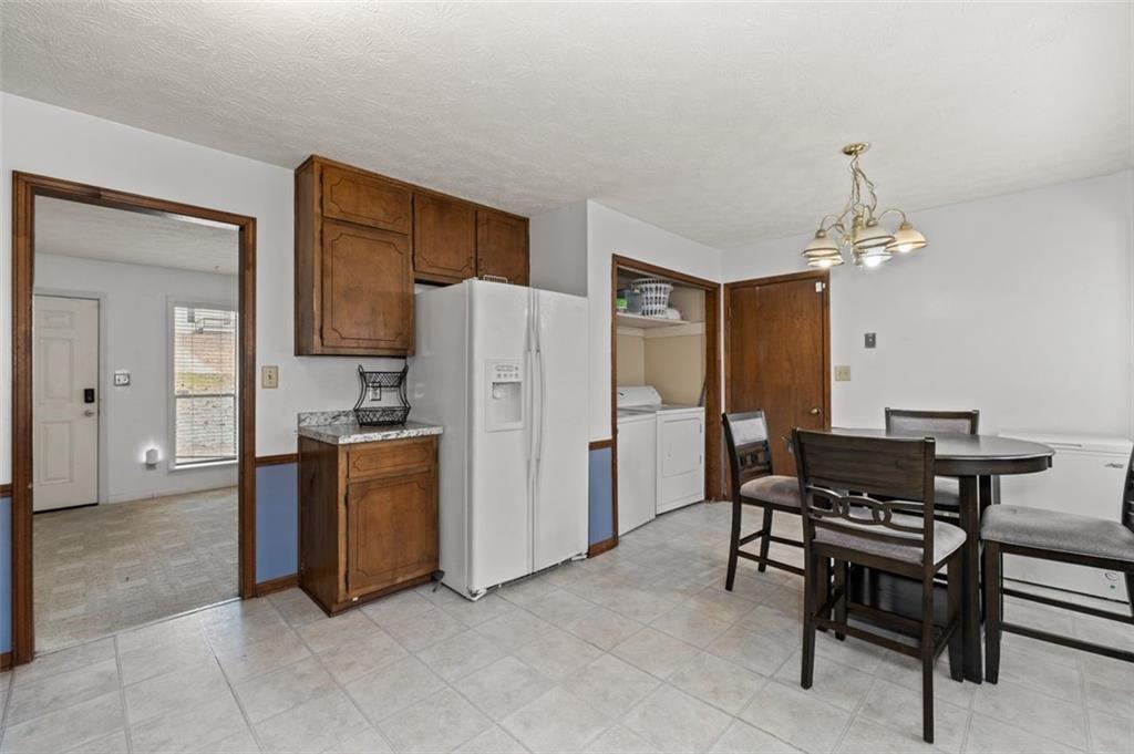 3964 Ferncliff Road Southwest Snellville, GA 30039 - Photo 11 of 29