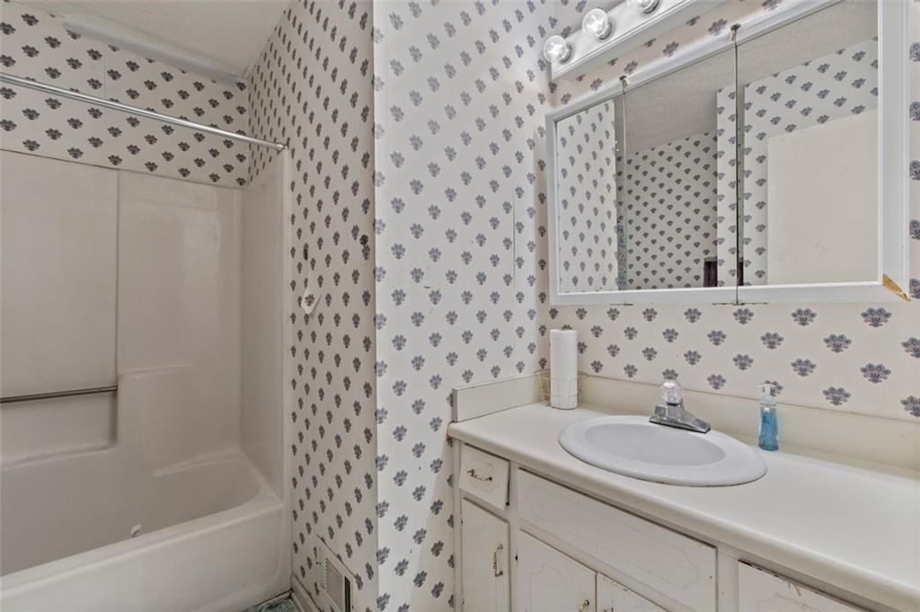 3964 Ferncliff Road Southwest Snellville, GA 30039 - Photo 23 of 29