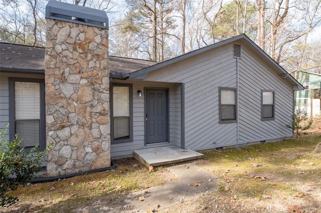 3964 Ferncliff Road Southwest Snellville, GA 30039 - Photo 5 of 29