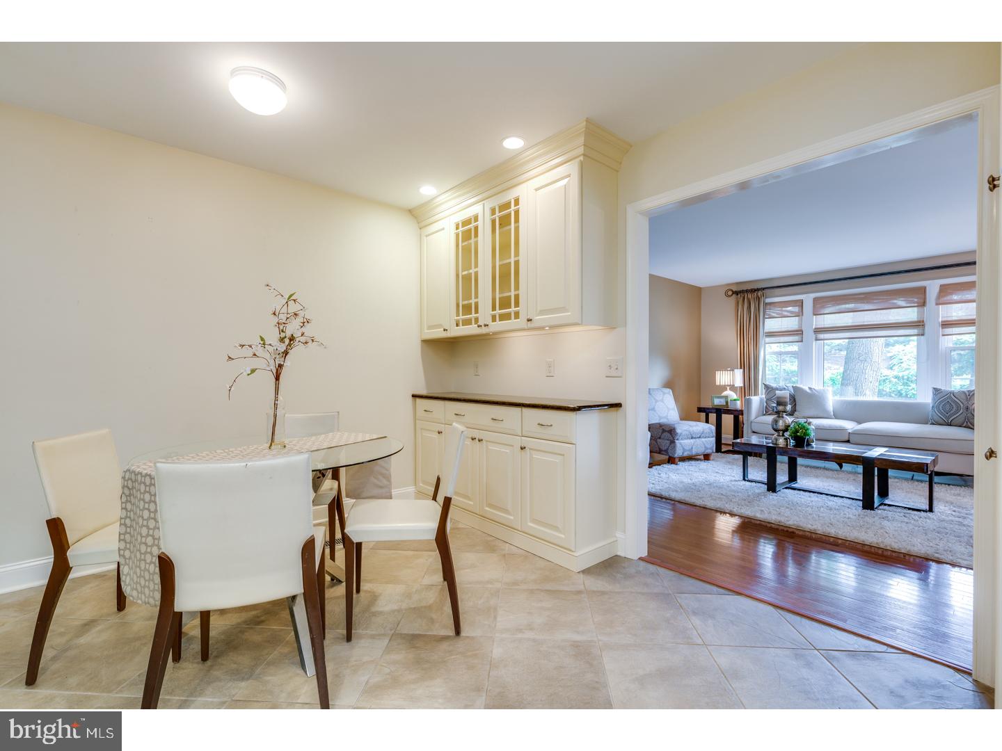613 Covered Bridge Road Cherry Hill, NJ 08034 - Photo 7 of 25