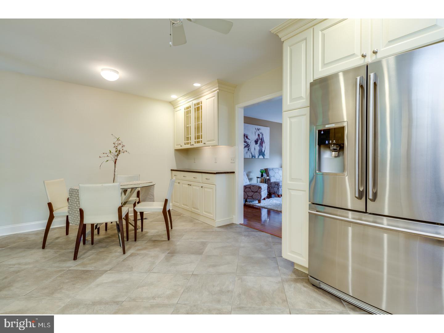 613 Covered Bridge Road Cherry Hill, NJ 08034 - Photo 10 of 25