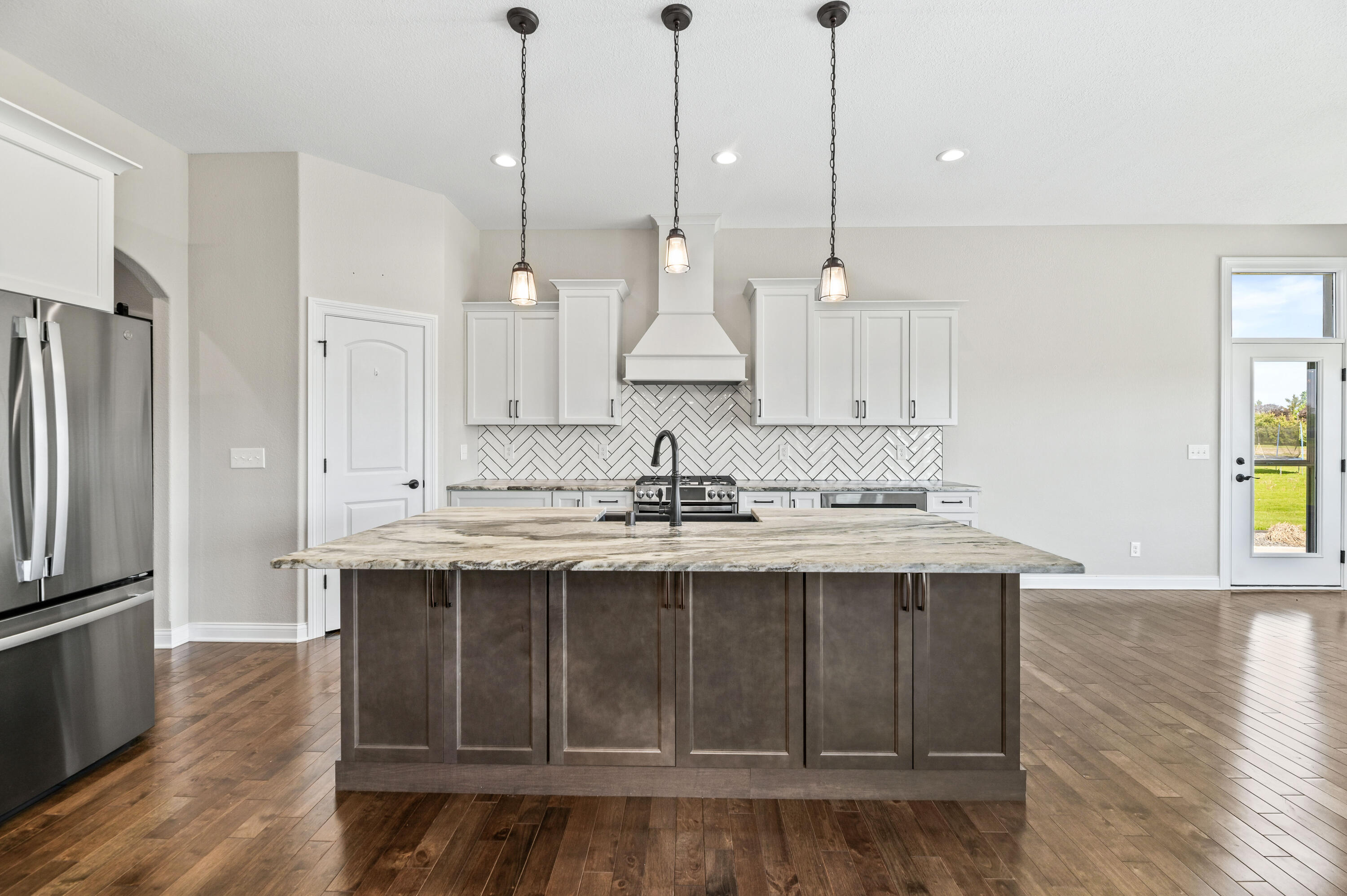 28516 Blue Crane Court Rochester, WI 53185 - Photo 13 of 60 DSC_1642