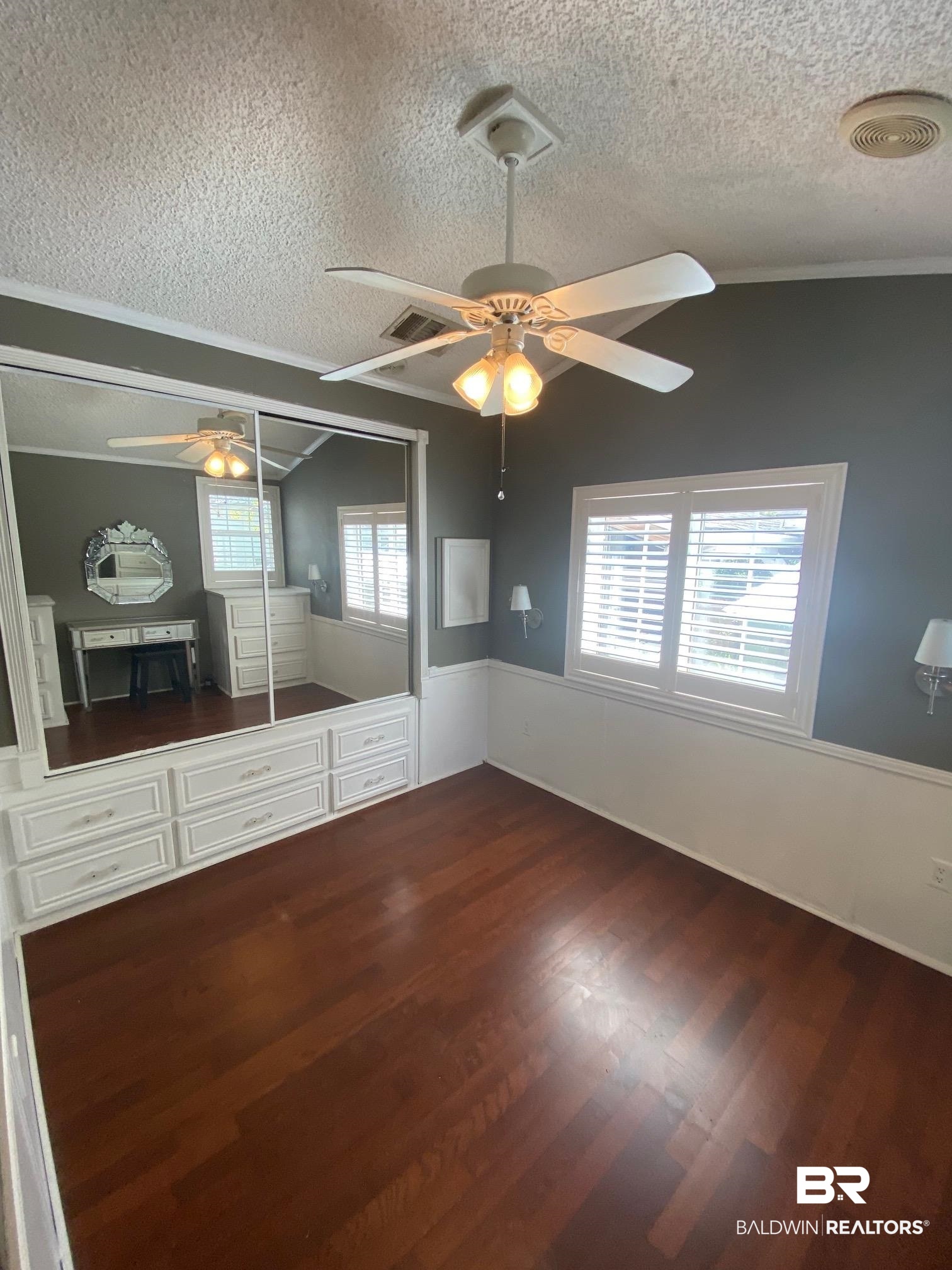 202 Defuniak Loop Lillian, AL 36549 - Photo 13 of 35