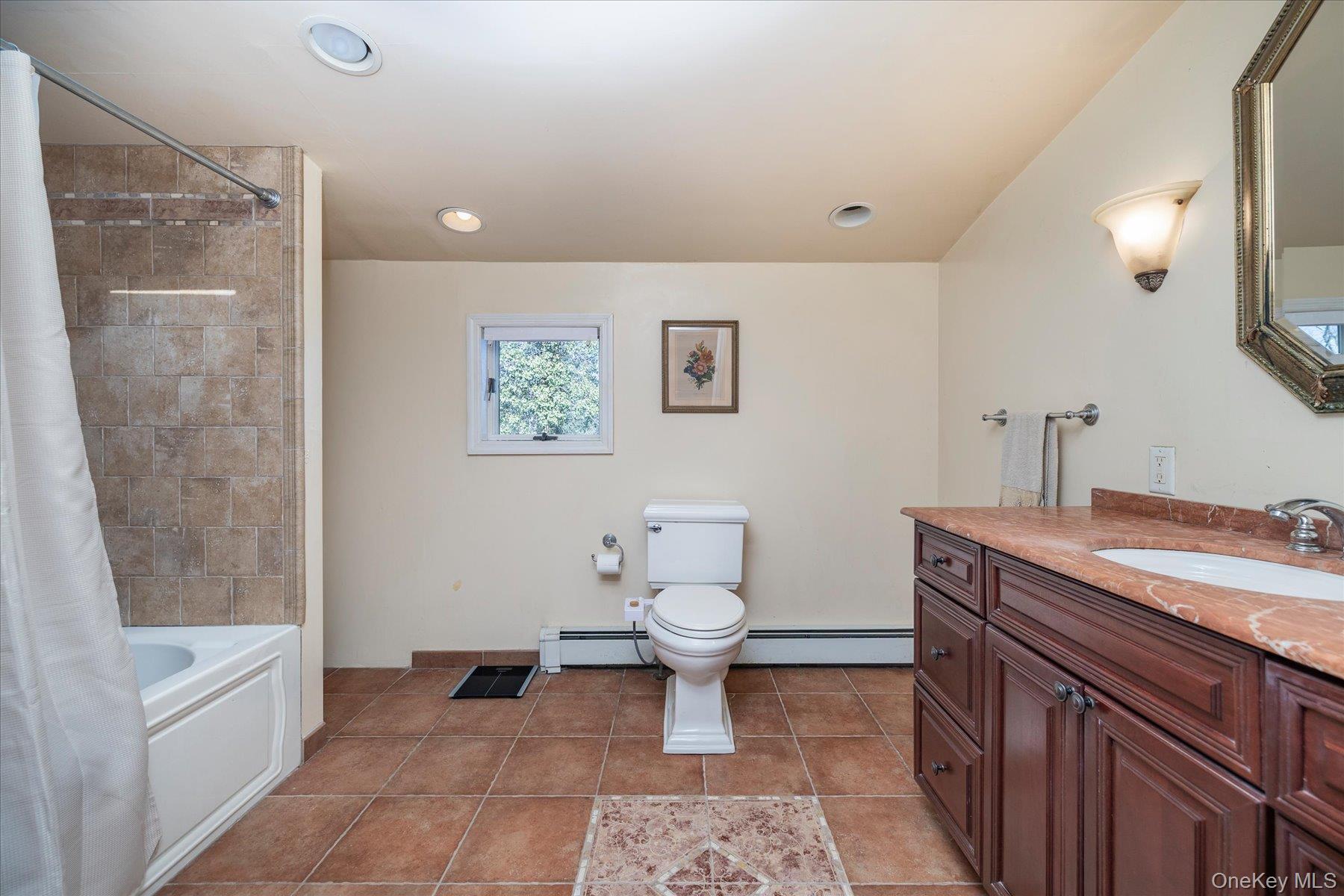 47 Elwood Road Northport, NY 11768 - Photo 17 of 28