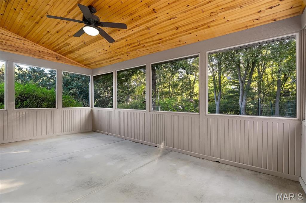 614 Carman Forest Lane Ballwin, MO 63021 - Photo 14 of 63