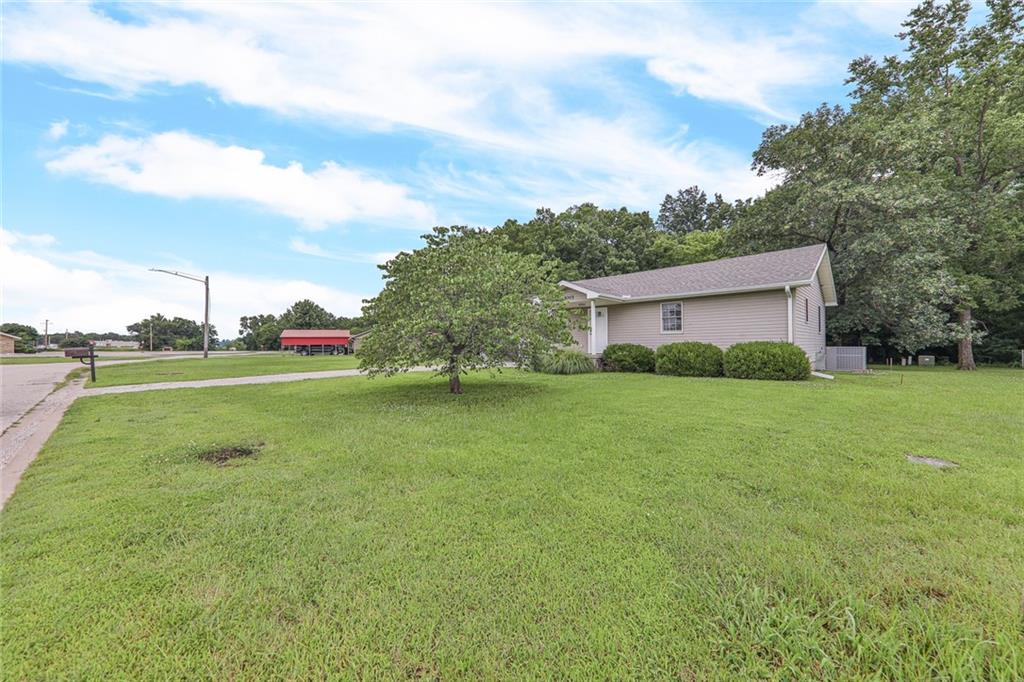 1003 South Ridgeway Street Caney, KS 67333 - Photo 19 of 19