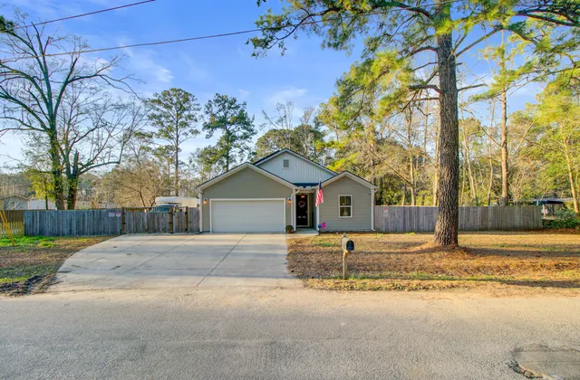 $350,000 | 119 Bell Drive, Summerville, SC 29485