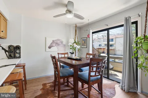 $380,000 | 18753 Pier Point Place, Montgomery Village, MD 20886