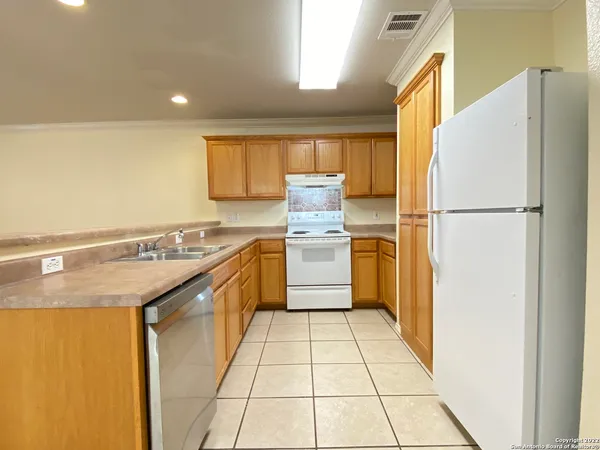 $1,495 | 8017 Santa Catalina, San Antonio, TX 78250