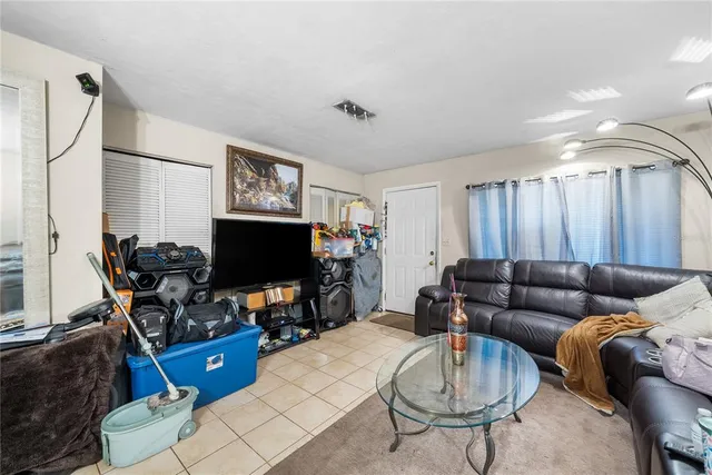 $130,000 | 5701 Northwest 23rd Terrace, Unit A4, Gainesville, FL 32653