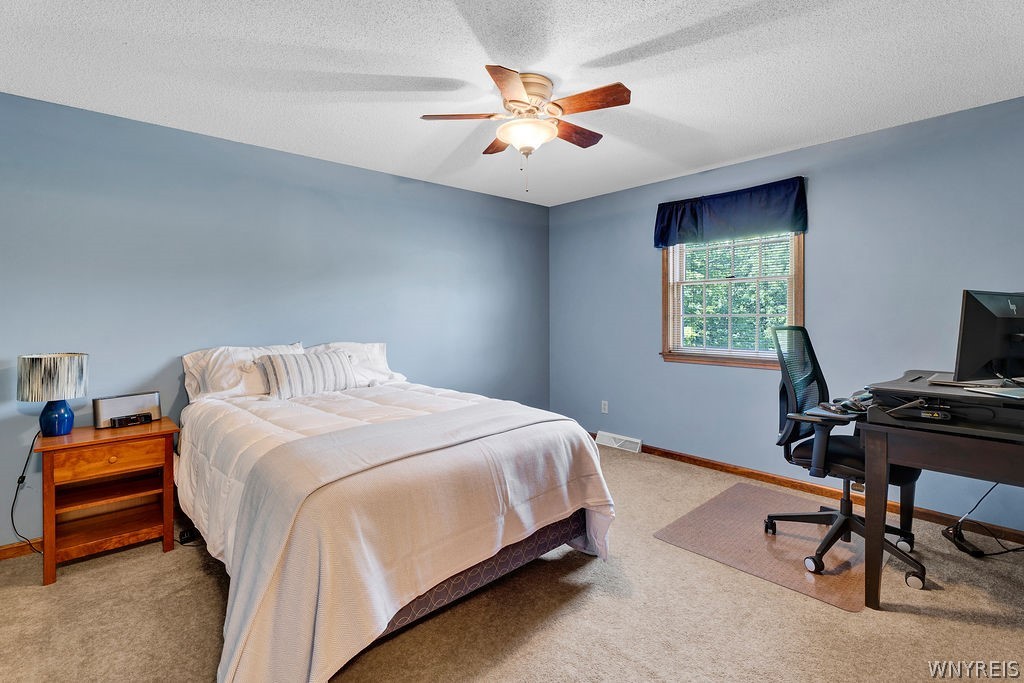 4815 Tonawanda Creek Road Pendleton, NY 14120 - Photo 30 of 49 Bedroom 3