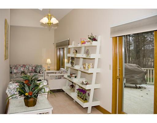 12 Stone Row Lane Georgetown, MA 01833 - Photo 11 of 23 Gallery Image 11