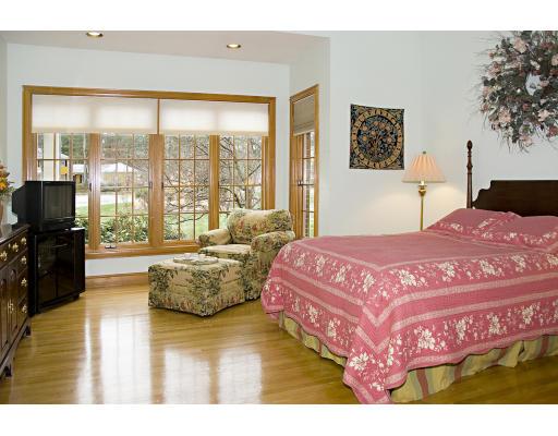 12 Stone Row Lane Georgetown, MA 01833 - Photo 13 of 23 Gallery Image 13