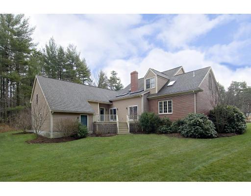 12 Stone Row Lane Georgetown, MA 01833 - Photo 21 of 23 Gallery Image 21