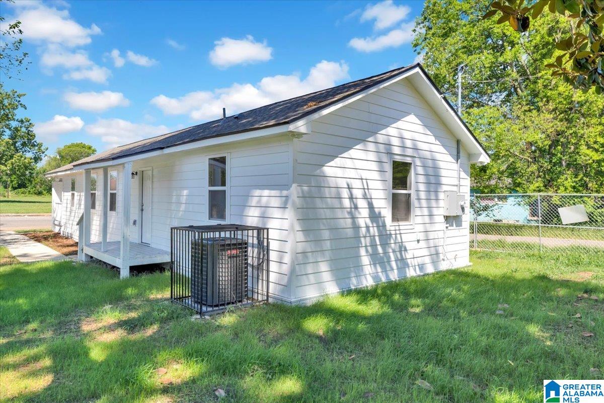 511 Center Street South Birmingham, AL 35205 - Photo 5 of 21