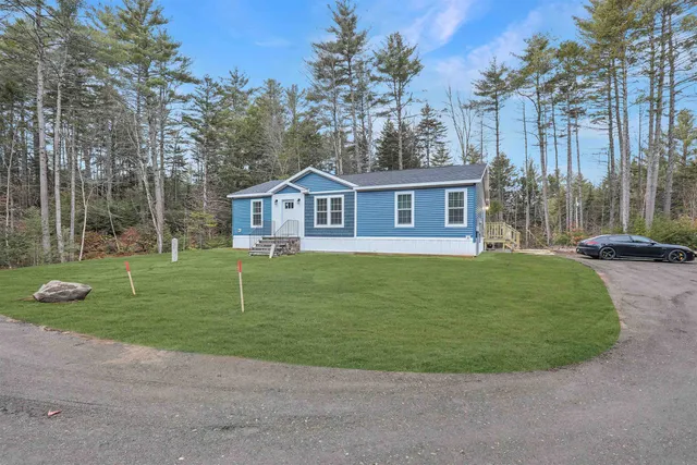 $474,900 | 53 Sunrise Hill Road, Thornton, NH 03285