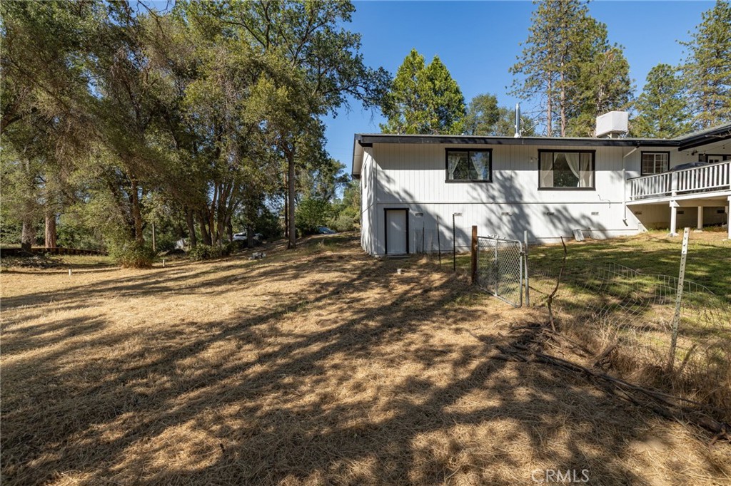 48866 Rock Point Road Oakhurst, CA 93644 - Photo 57 of 59