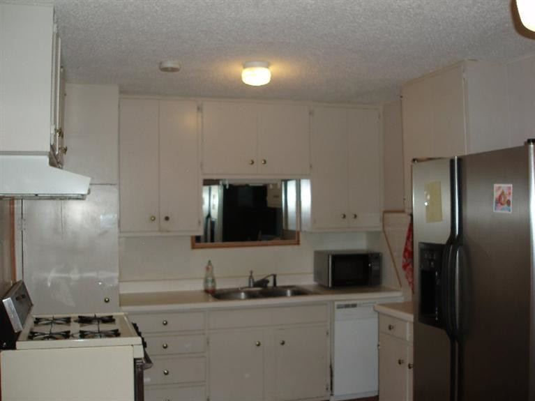 2819 35th Street Lubbock, TX 79413 - Photo 5 of 10 Photo 5