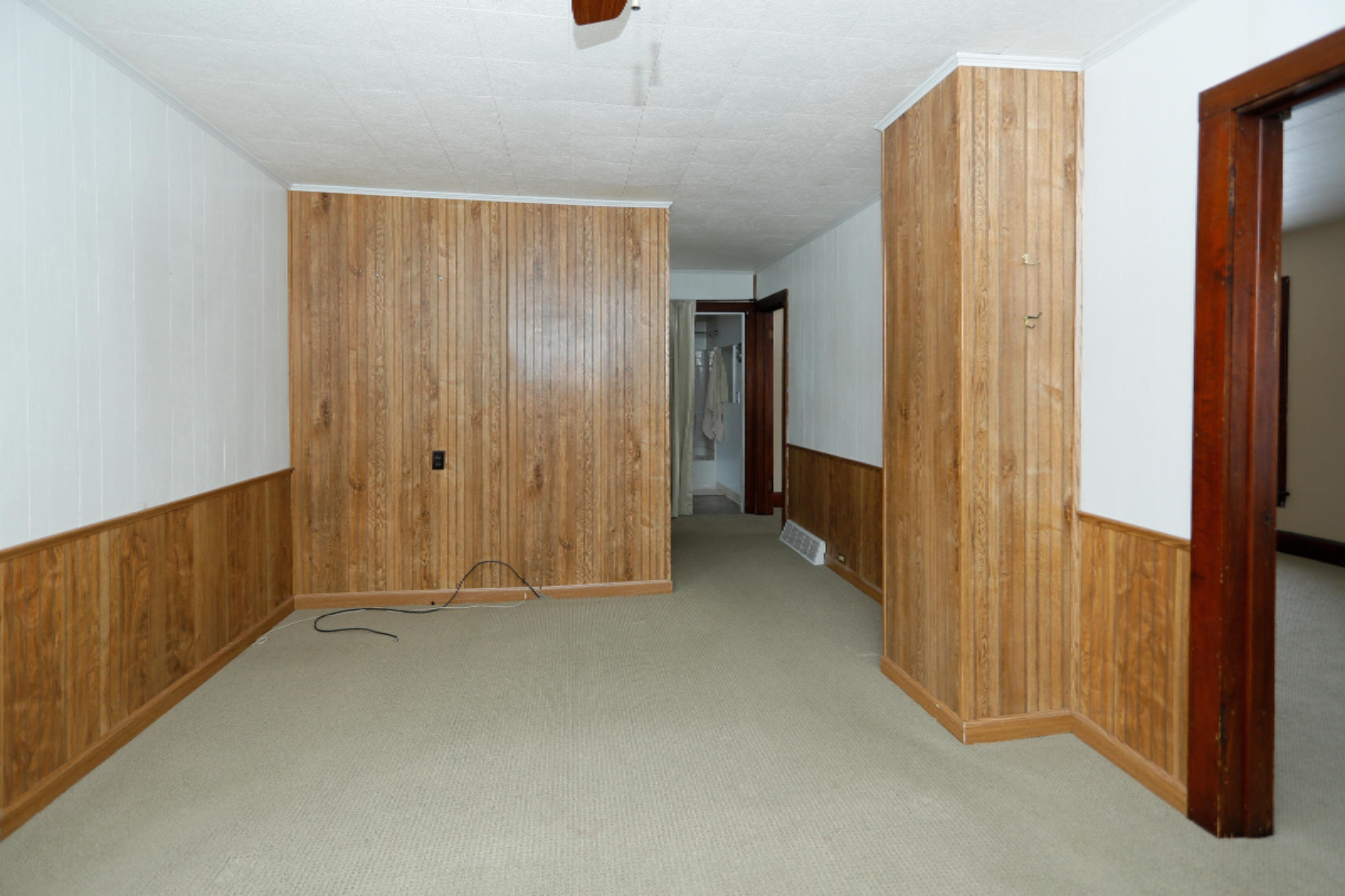 313 South Douglas Avenue Three Rivers, MI 49093 - Photo 13 of 33 313 S Douglas-113