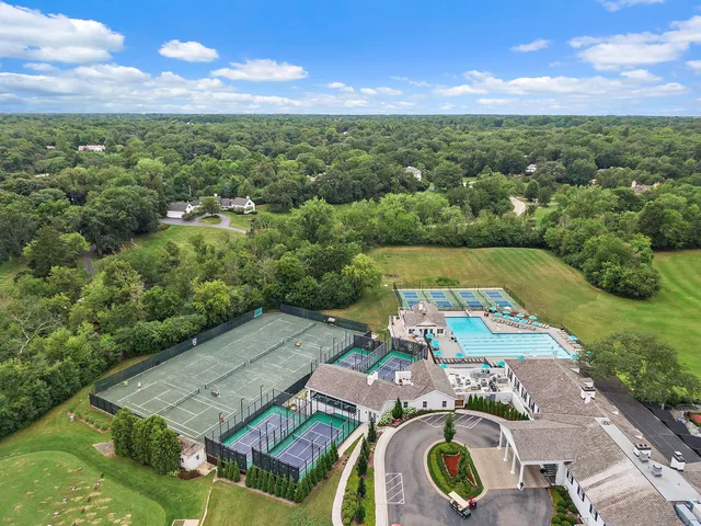 $799,000 | 43 North Ravenscraig Lane, Inverness, IL 60067