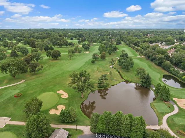 $799,000 | 43 North Ravenscraig Lane, Inverness, IL 60067