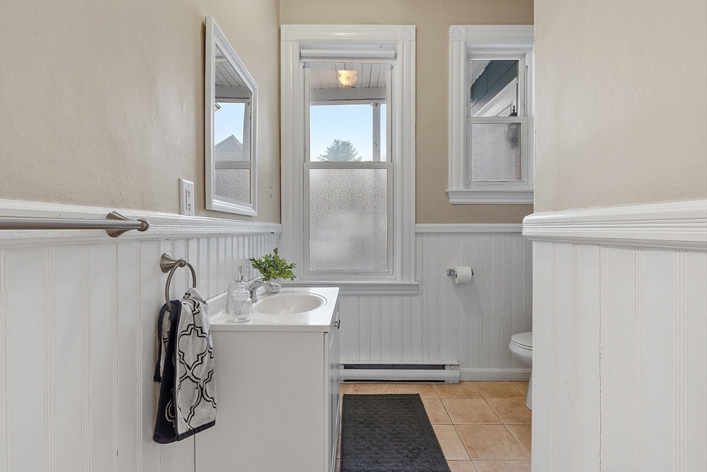 113 Main Street, Unit 3 Pepperell, MA 01463 - Photo 8 of 10