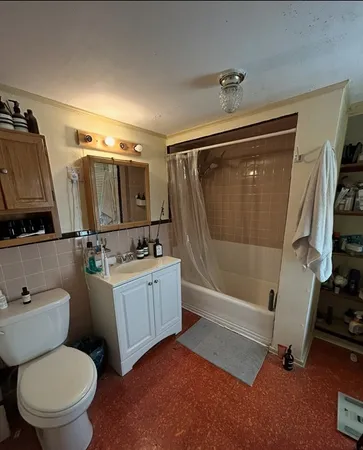 $5,800 | 4 St Mary Road, Cambridge, MA 02139