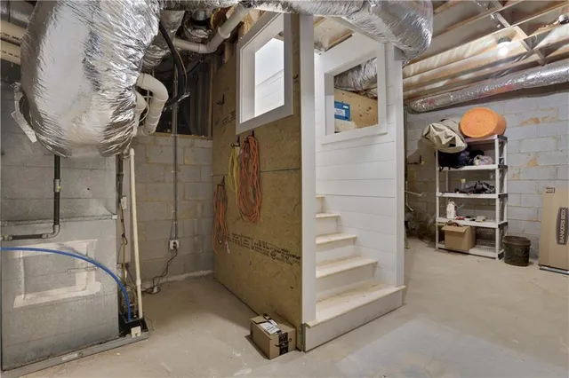 a view of a walk in closet