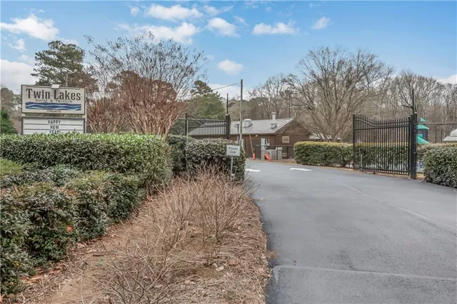 $785,000 | 2233 Guinevere Way, Atlanta, GA 30345