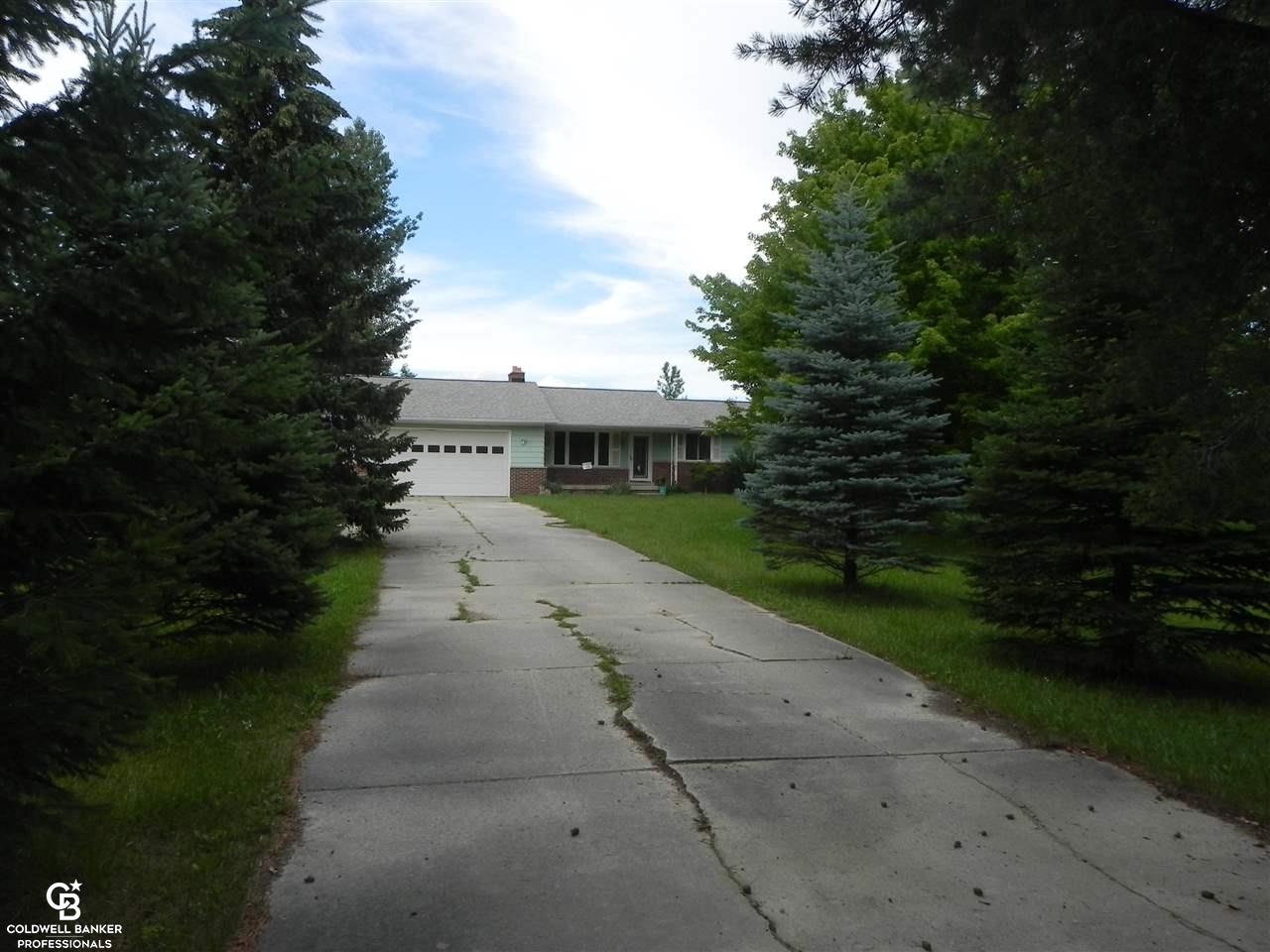 12100 Dunn Road Memphis, MI 48041 - Photo 2 of 31 50046867-1.JPG