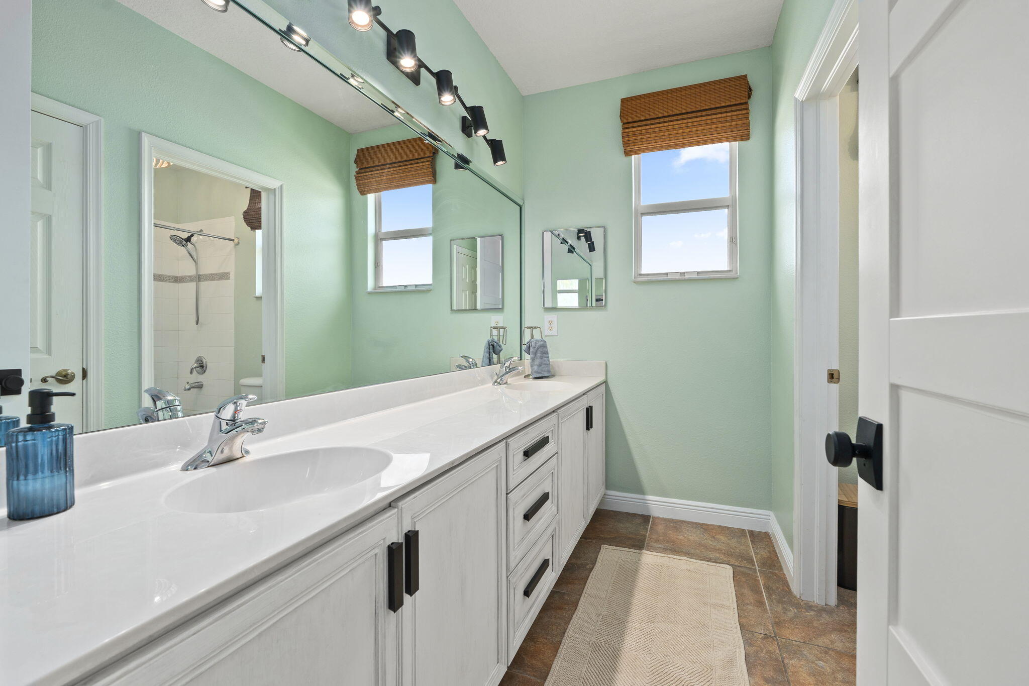 1921 Southwest Panther Trace Stuart, FL 34997 - Photo 44 of 90 19-web-or-mls-DSC08697