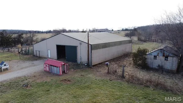 $364,900 | 4755 Bb Highway, Bismarck, MO 63624