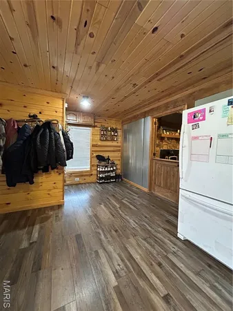 $364,900 | 4755 Bb Highway, Bismarck, MO 63624