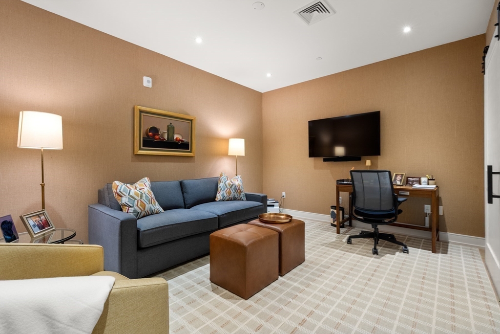148 Weston Road, Unit 208 Wellesley, MA 02482 - Photo 21 of 29
