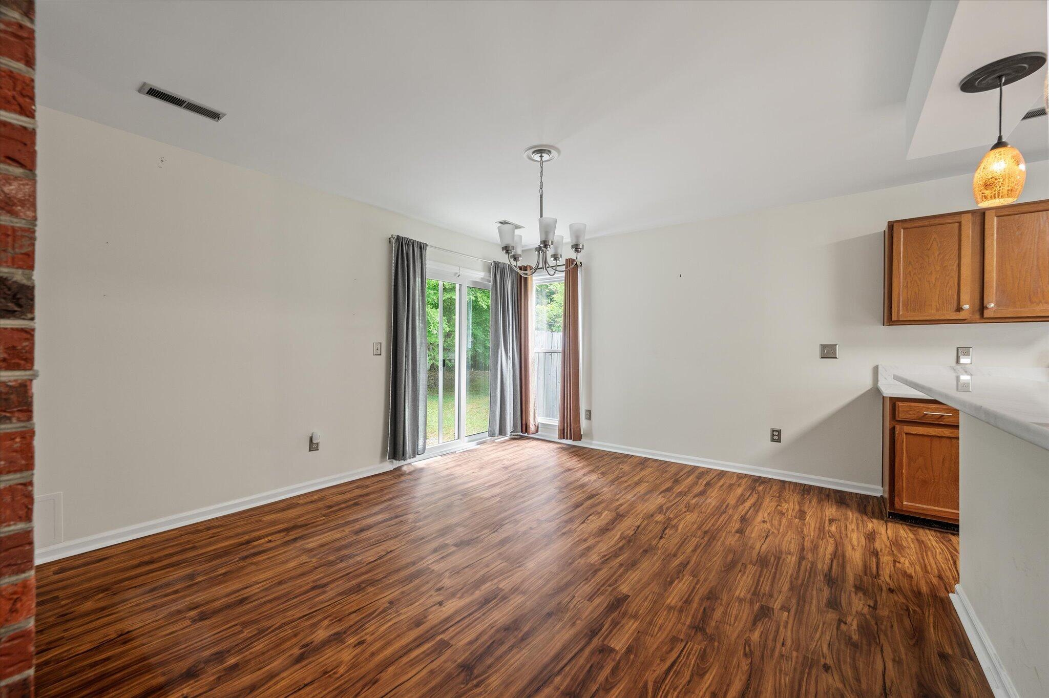 121 Hamlet Road Summerville, SC 29485 - Photo 10 of 38 10-121 Hamlet_i_Lowcountry_Exposure-16