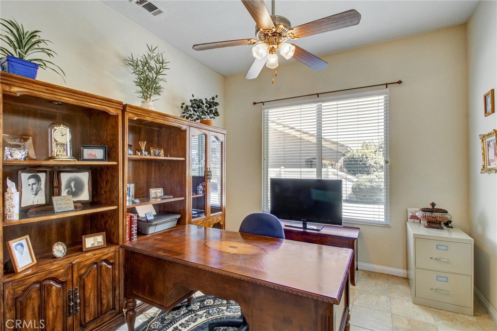 10788 Green Valley Road Apple Valley, CA 92308 - Photo 22 of 71