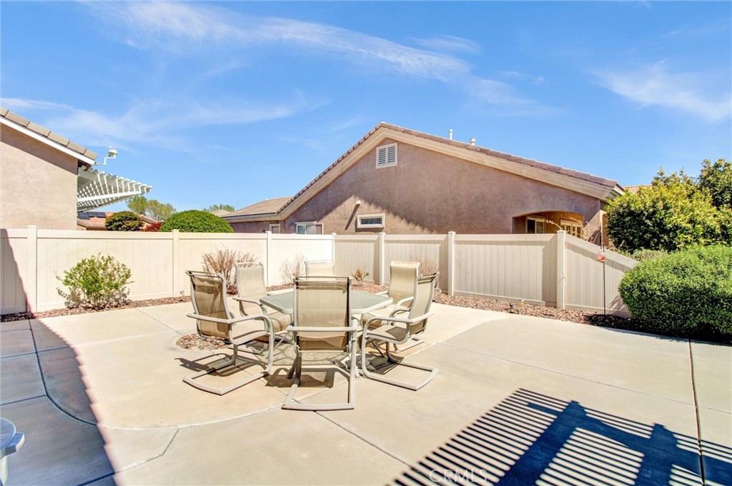 10788 Green Valley Road Apple Valley, CA 92308 - Photo 46 of 71