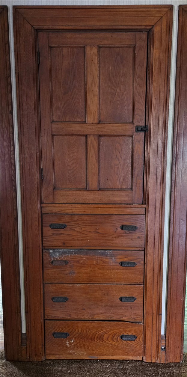 302 Field Street Rochester, NY 14620 - Photo 15 of 32 Built In Shelving & Drawers On The 2nd Floor.