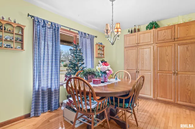 $234,900 | 197 Joan Drive, Divernon, IL 62530