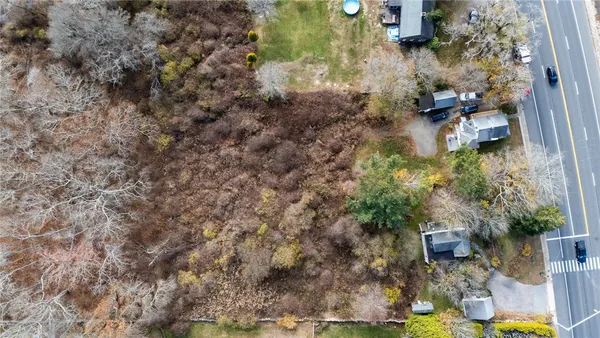 $550,000 | 576 Point Judith Road, Narragansett, RI 02882