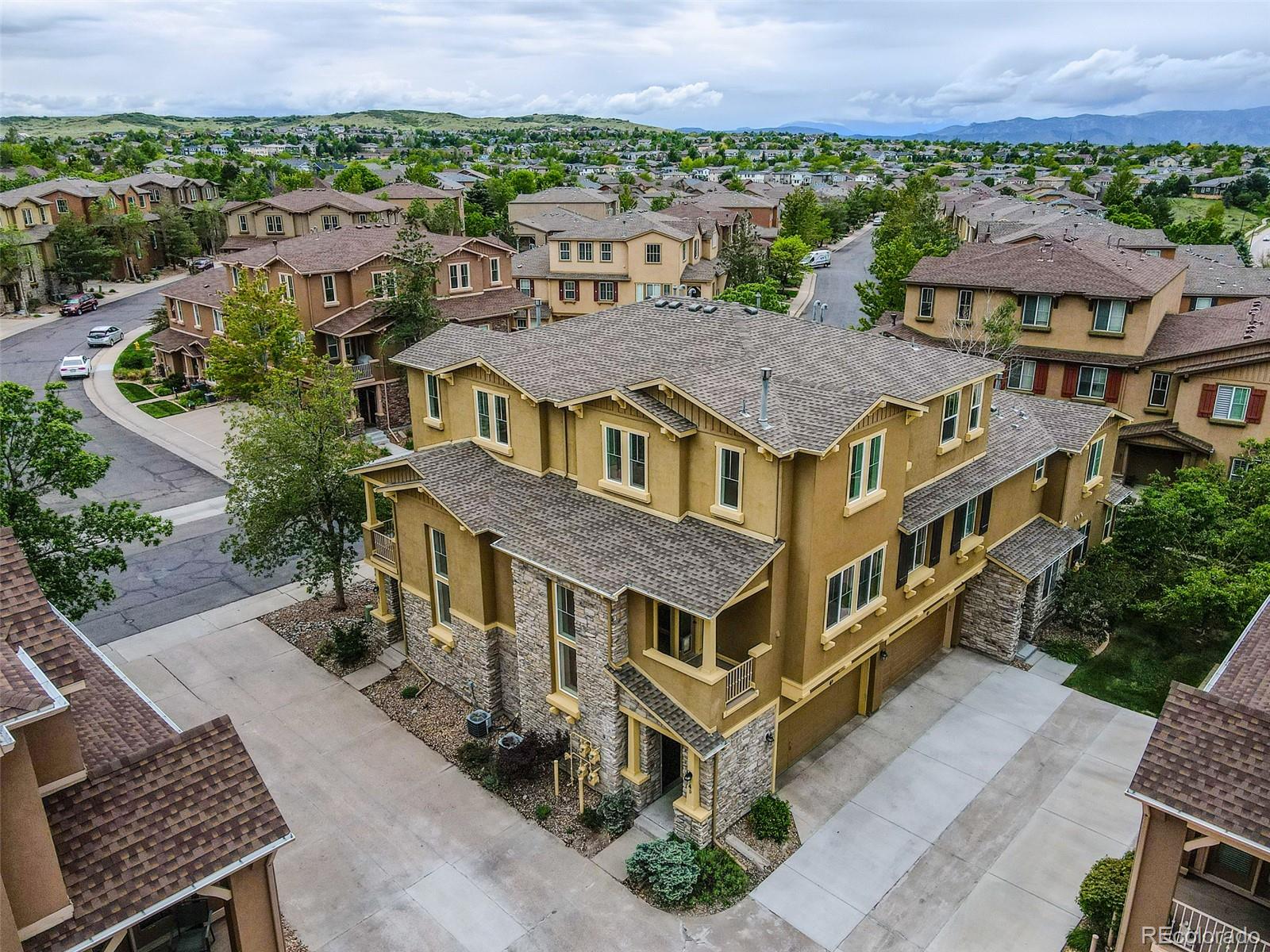 10521 Ashfield Street, Unit 4D Highlands Ranch, CO 80126 - Photo 5 of 34