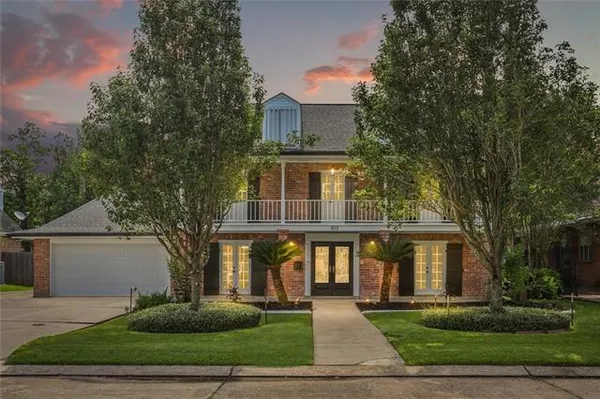 $429,000 | 925 Christana Place, Gretna, LA 70056