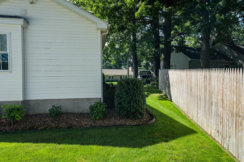 140 Overlook Drive Springfield, MA 01118 - Photo 15 of 42 Gallery Image 15