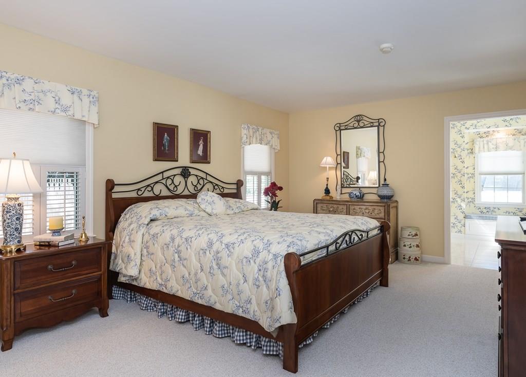 140 Overlook Drive Springfield, MA 01118 - Photo 38 of 42 Gallery Image 38